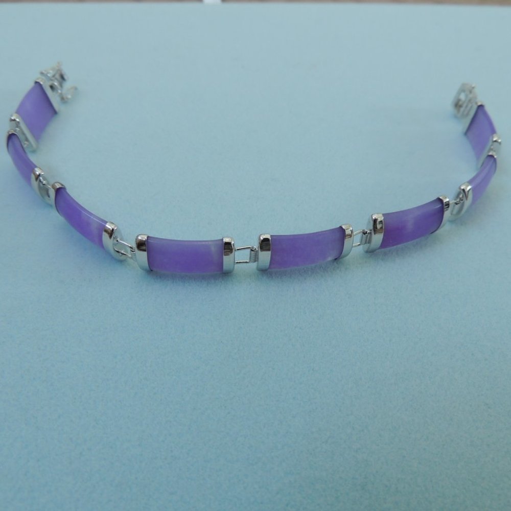 Beautiful Purple & Silver Jade Bracelet